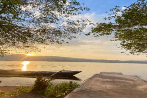 Danau Asam Suoh, Berkah Vulkanik yang Mampu Gerakkan Ekonomi