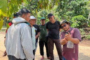 Ulayat Bengkulu Bekali Warga Pekon di Suoh Dengan Pemetaan Partisipatif dari GPS hingga Avenza Maps